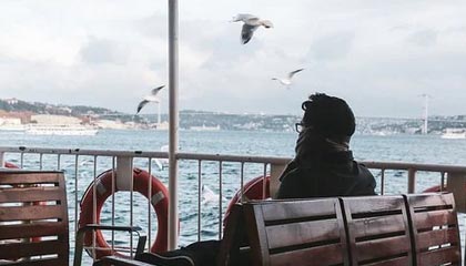 王楚钦4-1战胜袁励岑 夺得全运会乒乓球男单铜牌